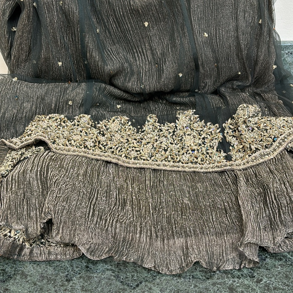 Maxi skirt with elaborate embroidery - Picture 8 of 10